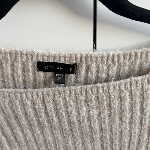 Dynamite Light Gray Ribbed Sweater - Picture 2 of 2